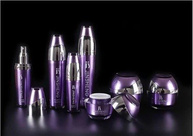 Pompe fără aer pentru produse cosmetice